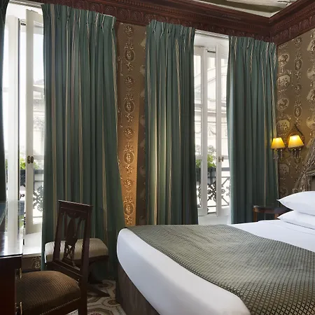 Des Grands Hommes Hotel