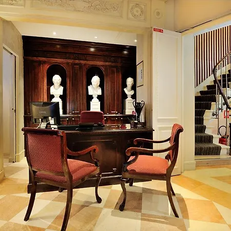 Hotel Des Grands Hommes Parigi