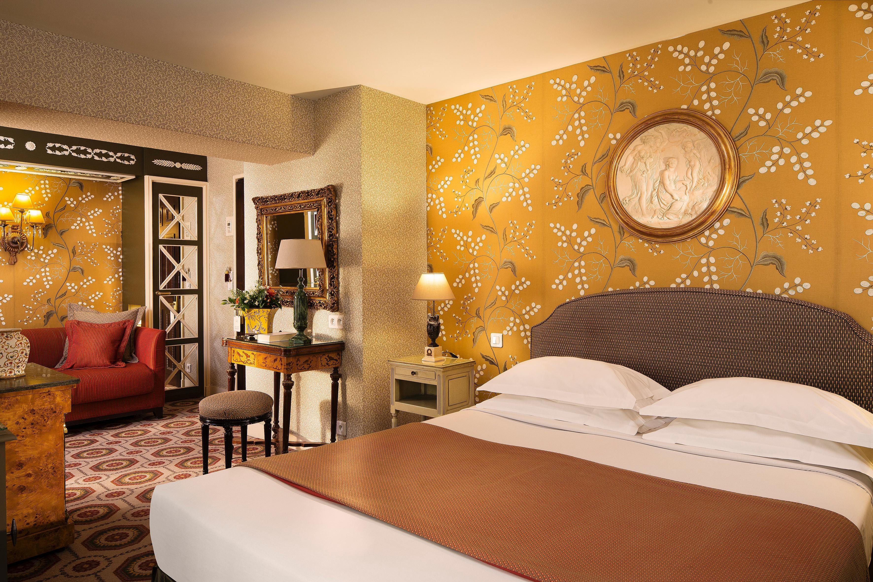 Des Grands Hommes 3*