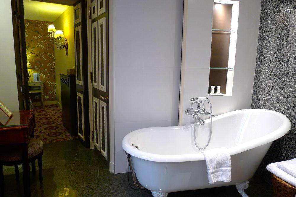 Hotel Des Grands Hommes Parigi
