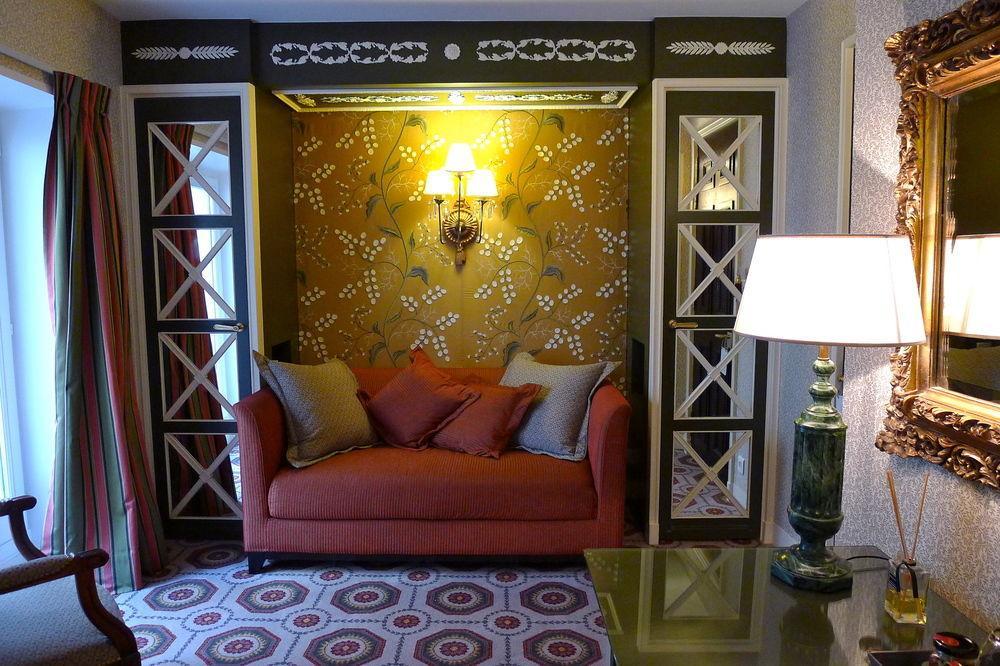 Hotel Des Grands Hommes Parigi