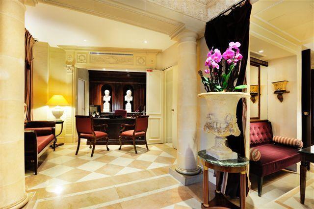Hotel Des Grands Hommes Parigi