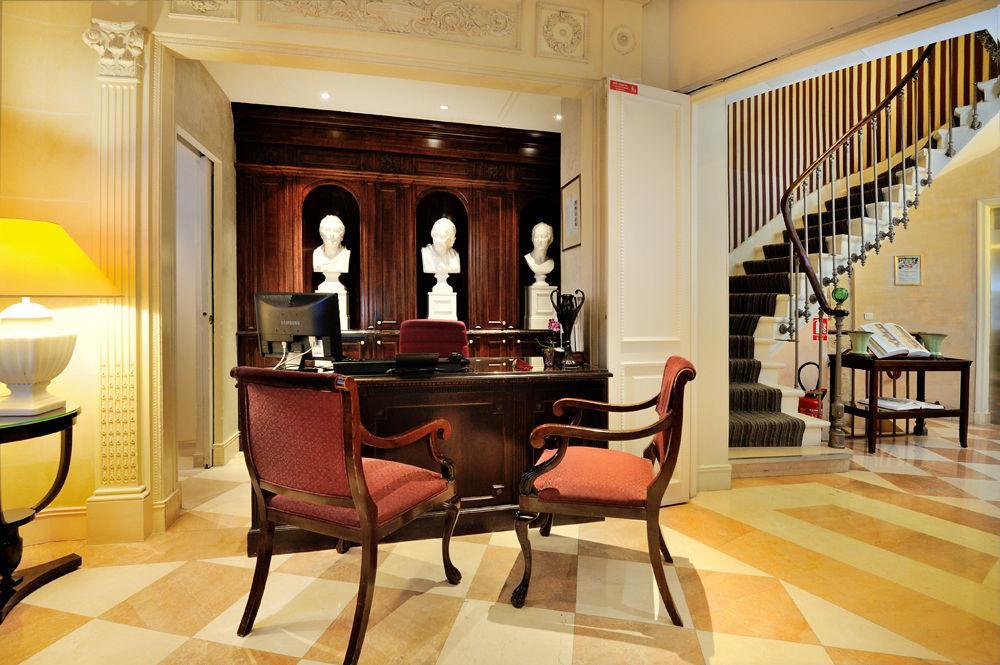 Hotel Des Grands Hommes Parigi